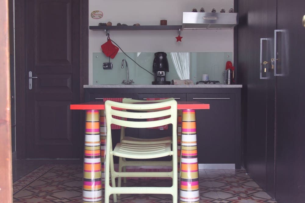 Bed and Breakfast Opera