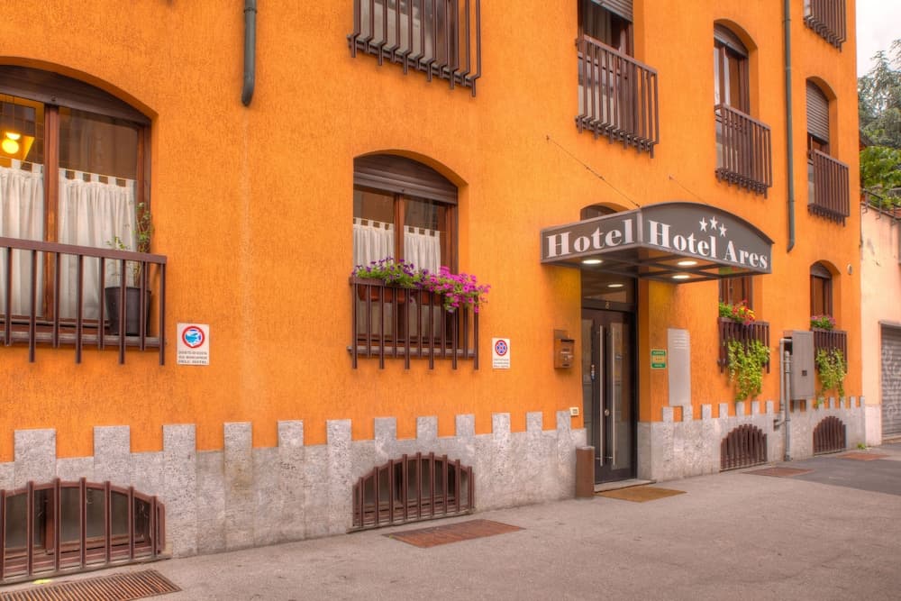 hotel image