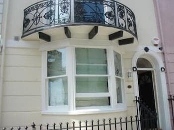 Grand Pier Guest House