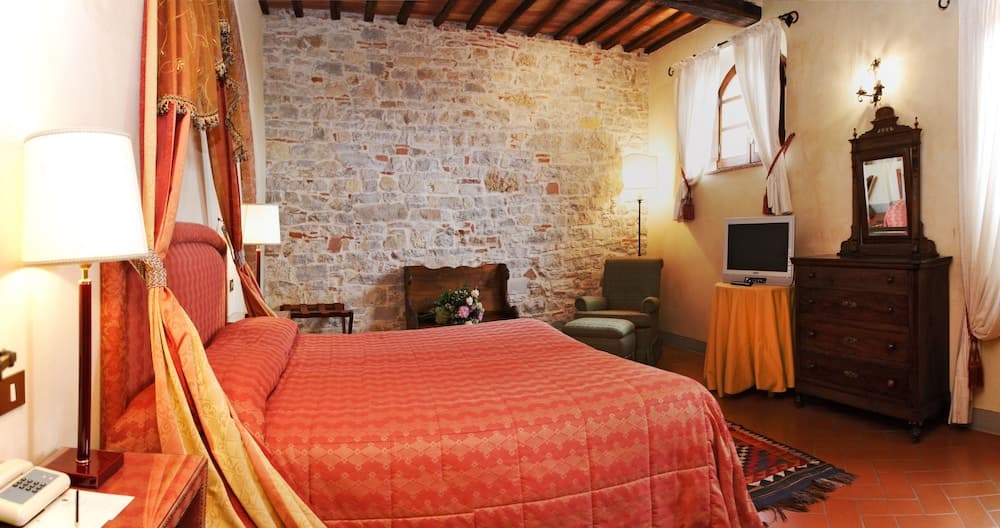 Castello di Spaltenna- Small Luxury Hotels of the World