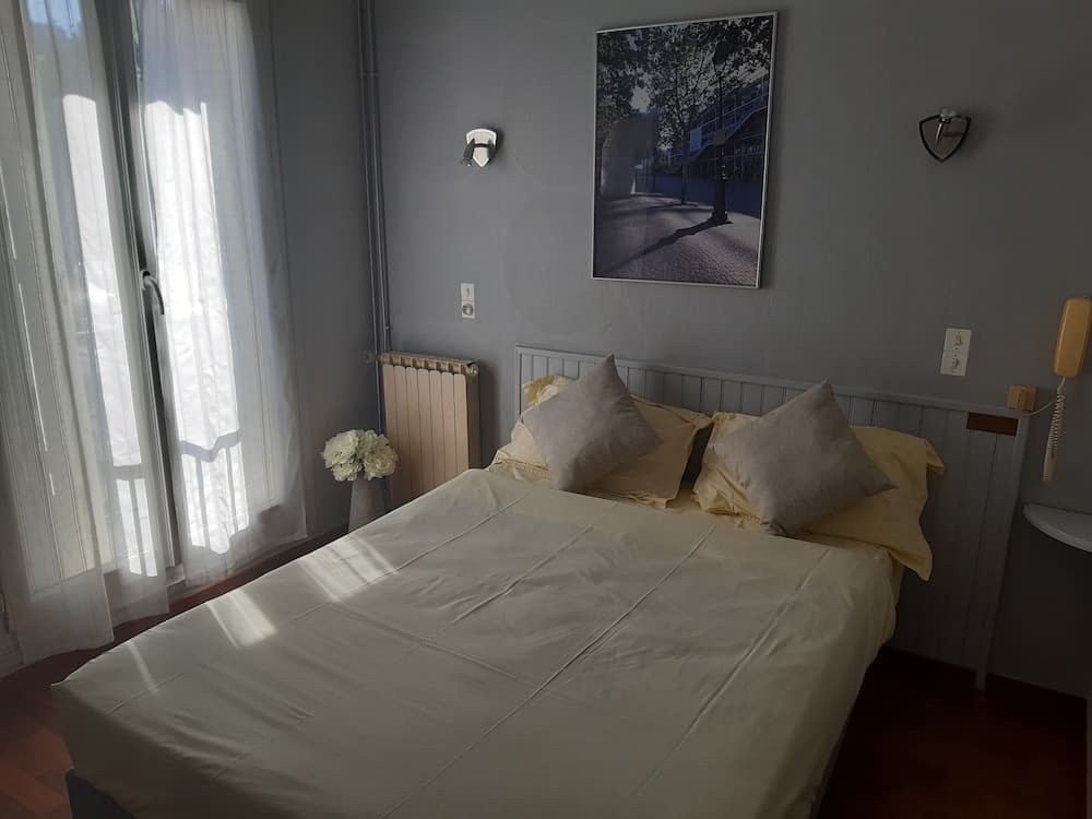 Hotel Aunis-Saintonge