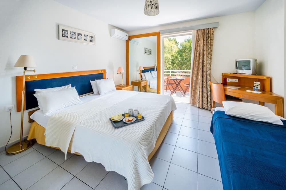 Jonathan Studio Apartments