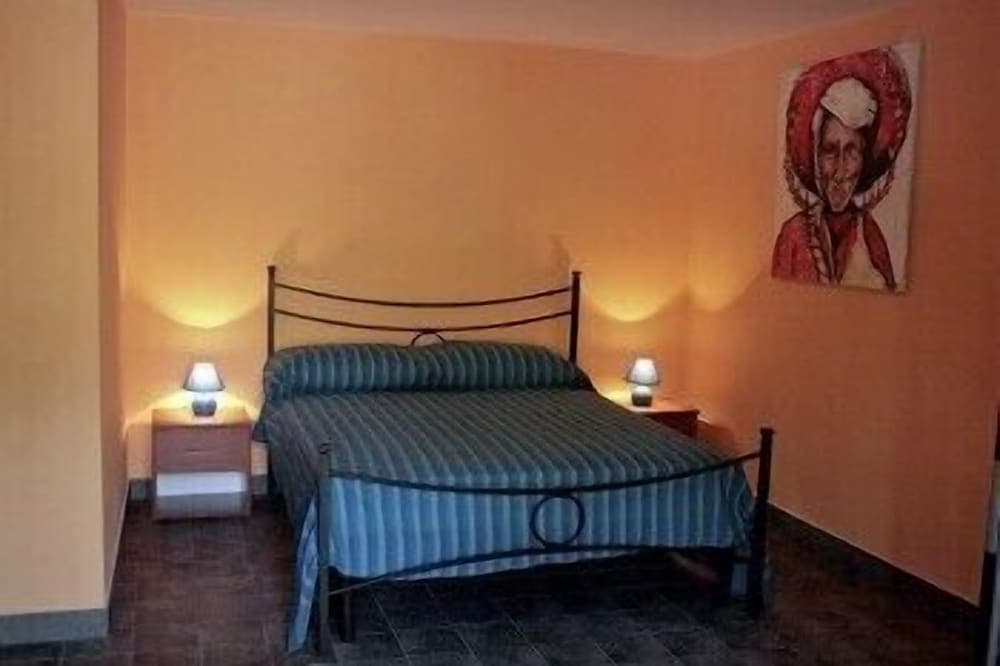Rosso Vulcano Bed & Breakfast