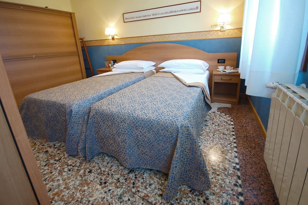 Antica Villa Graziella Hotel