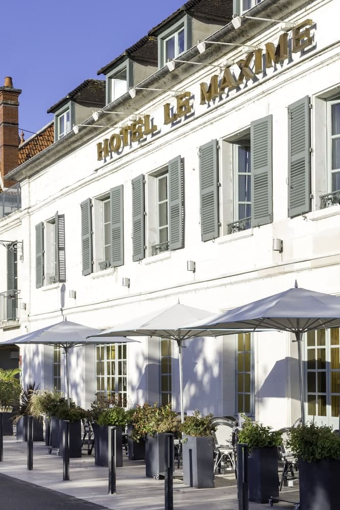 hotel image