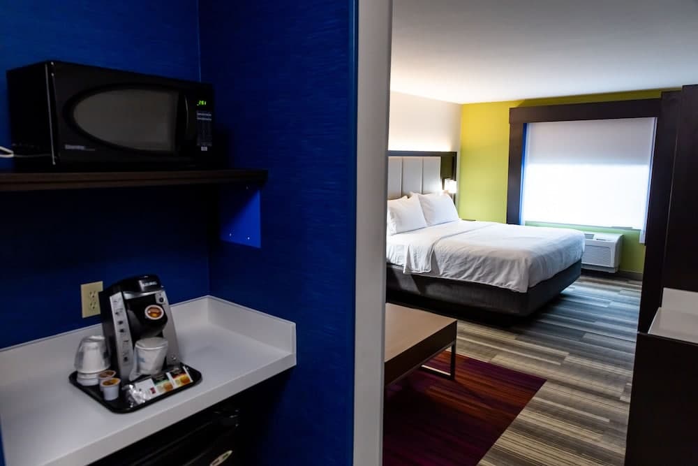 Holiday Inn Express Columbus-Dublin by IHG