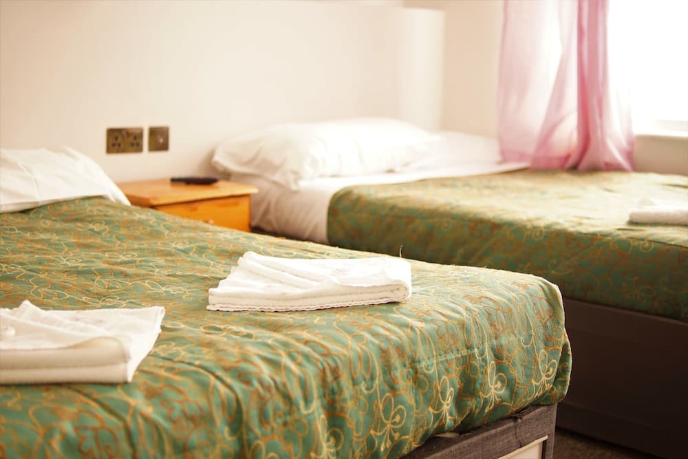 Plaza Hotel Hammersmith