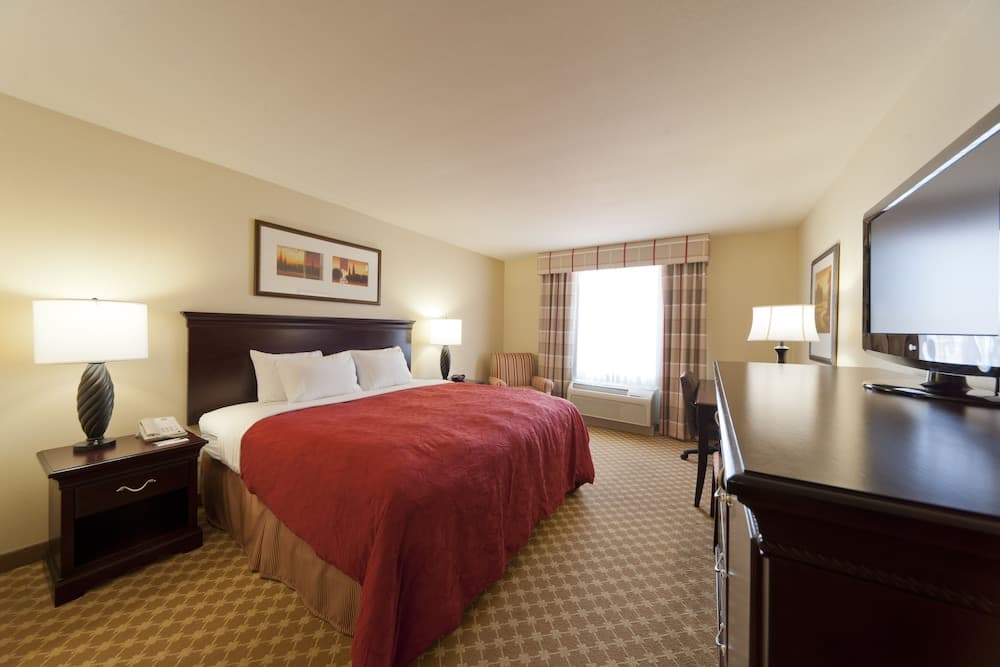Holiday Inn Hotel & Suites Barstow by IHG