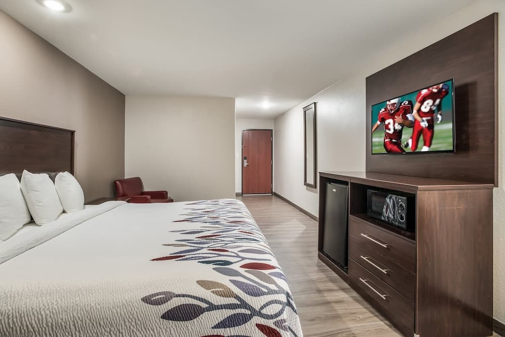 Red Roof Inn & Suites Lake Charles