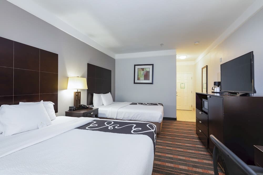 La Quinta Inn & Suites by Wyndham Livingston