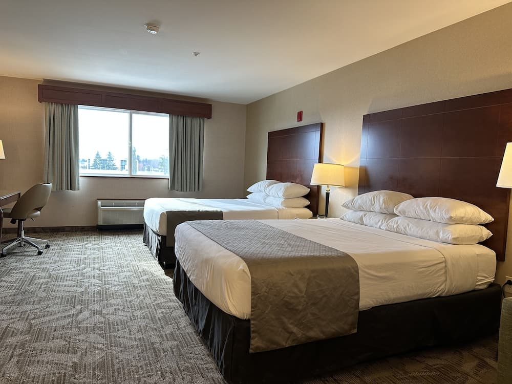 Medallion Inn & Suites