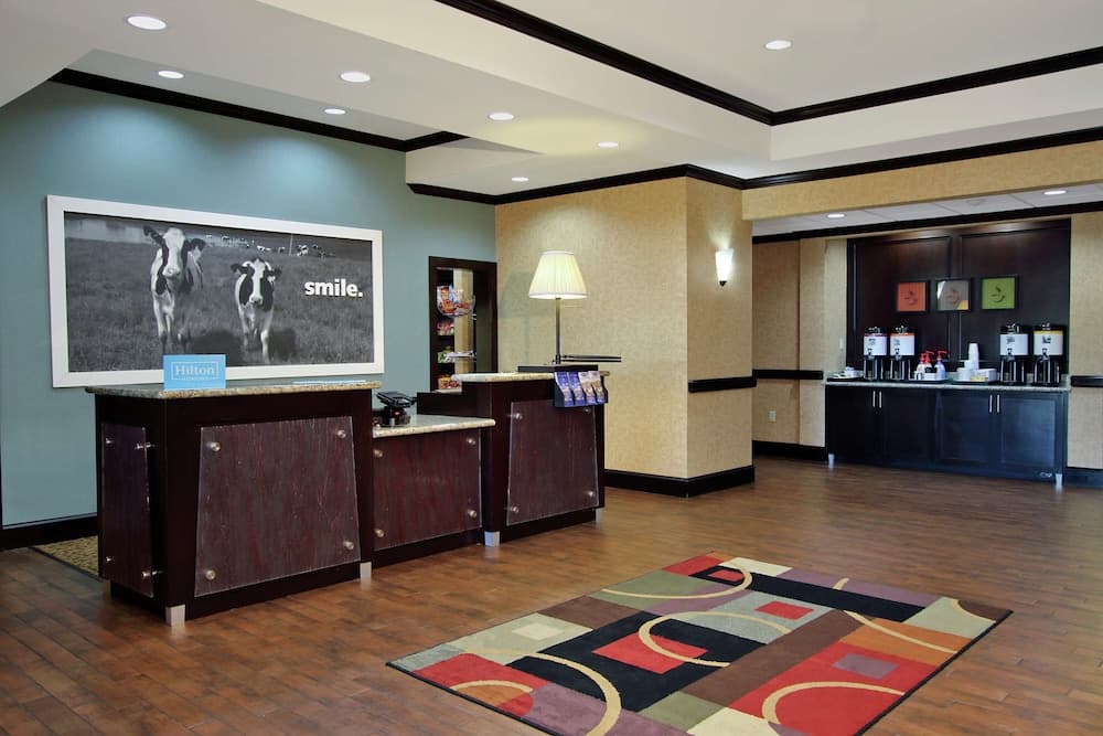 Hampton Inn & Suites Buffalo