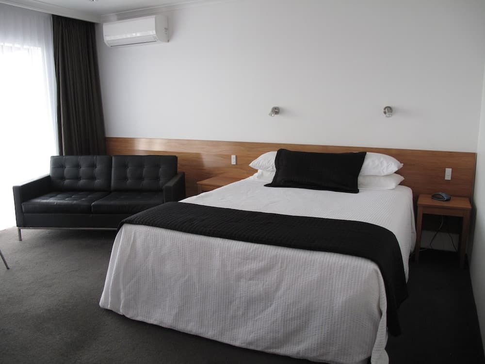 Auto Lodge Motor Inn