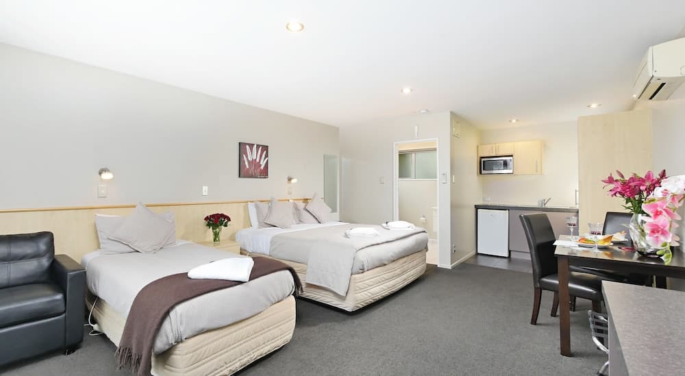 Arthur's Court Motor Lodge