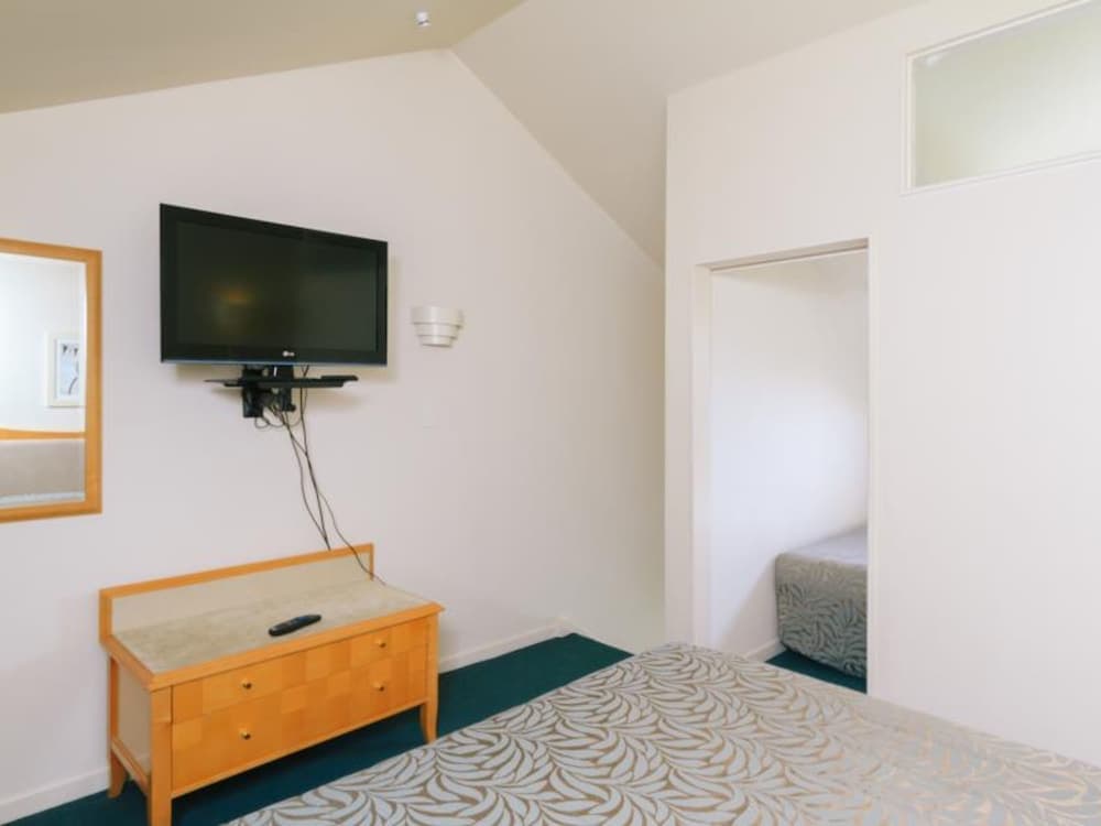 Capital Lodge Motor Inn