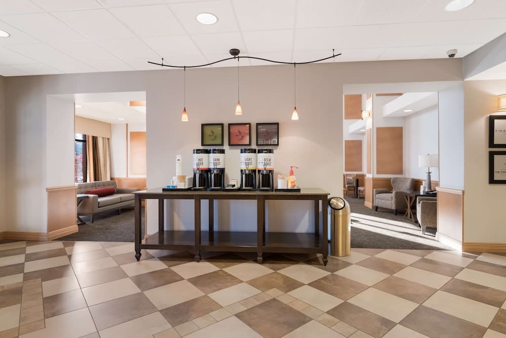 Hampton Inn & Suites Plattsburgh
