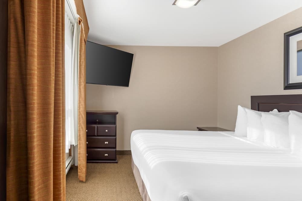 Best Western Bonnyville Inn & Suites