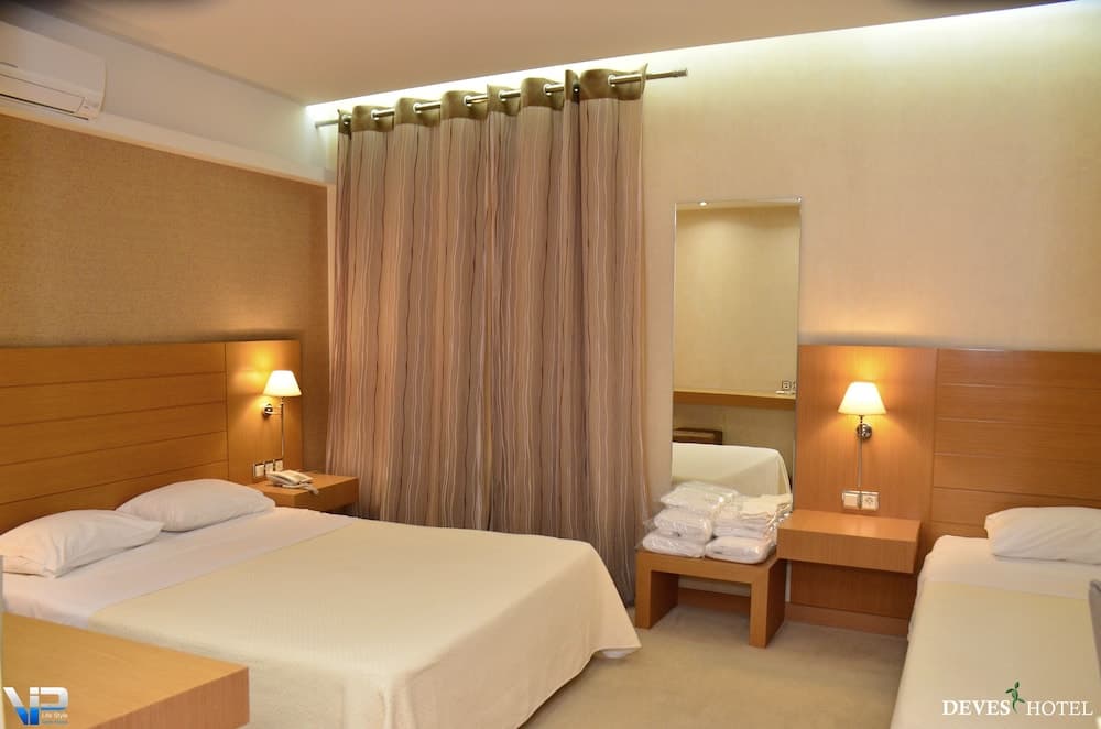 Deves Hotel