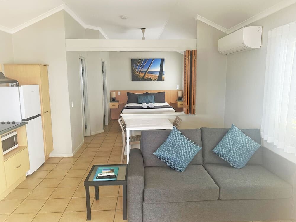 Ellis Beach Oceanfront Bungalows