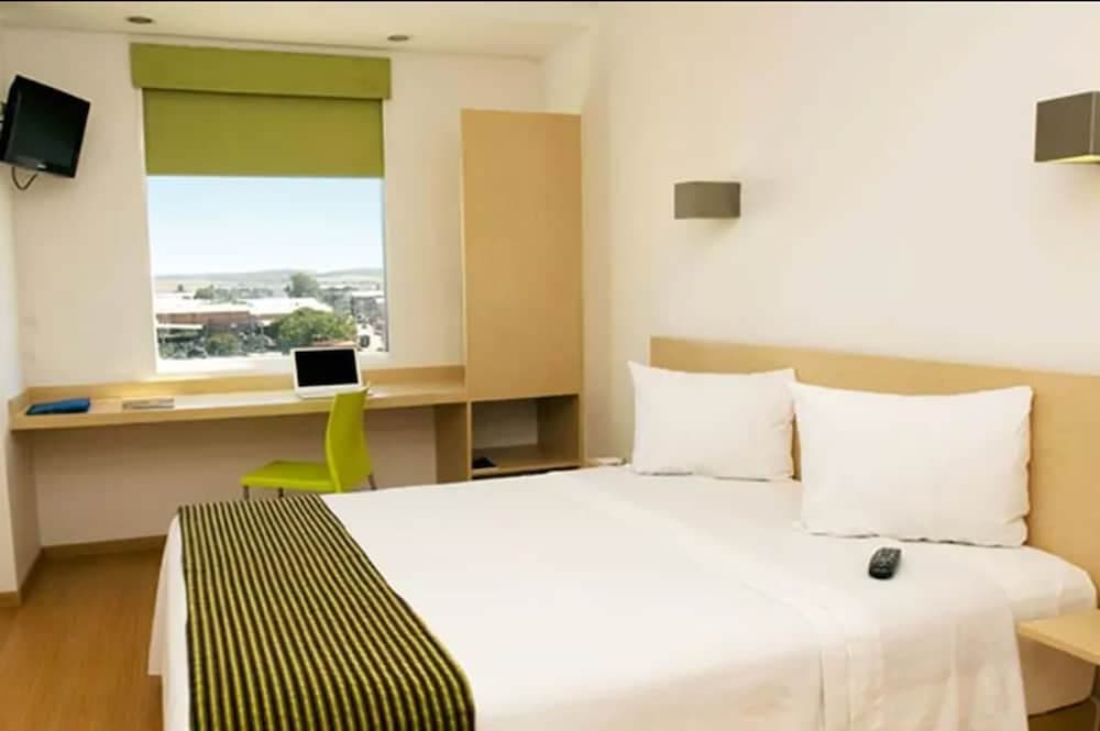 One Aguascalientes San Marcos