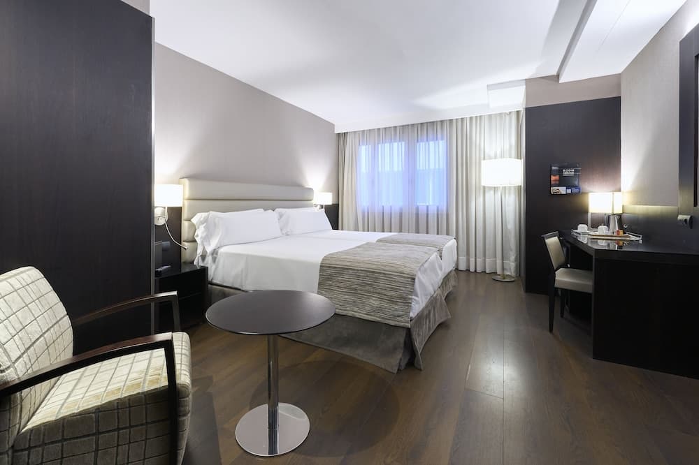 Catalonia Rigoletto Hotel