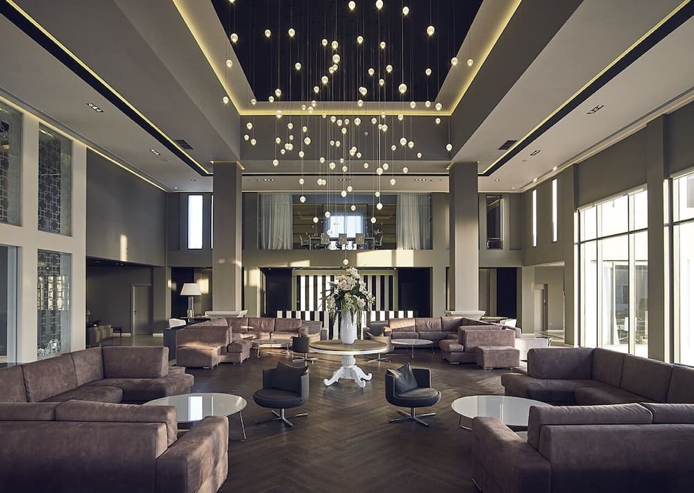 Pelagos Suites Hotel & Spa