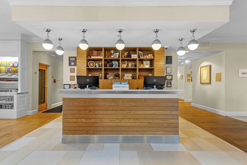 Four Points by Sheraton Punta Gorda Harborside