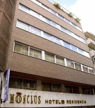 Hotel Monclús