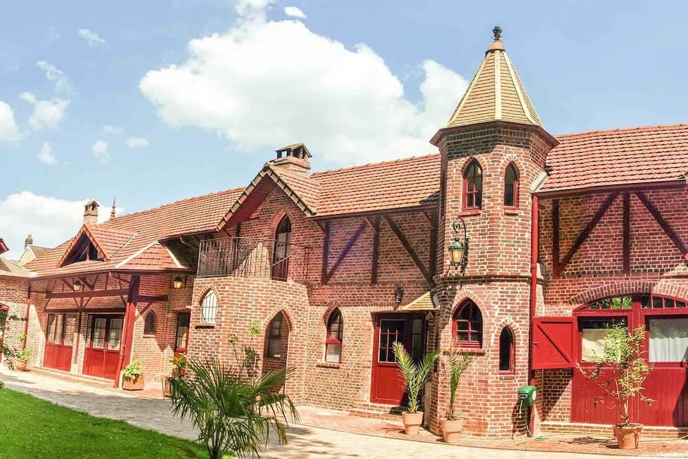 hotel image