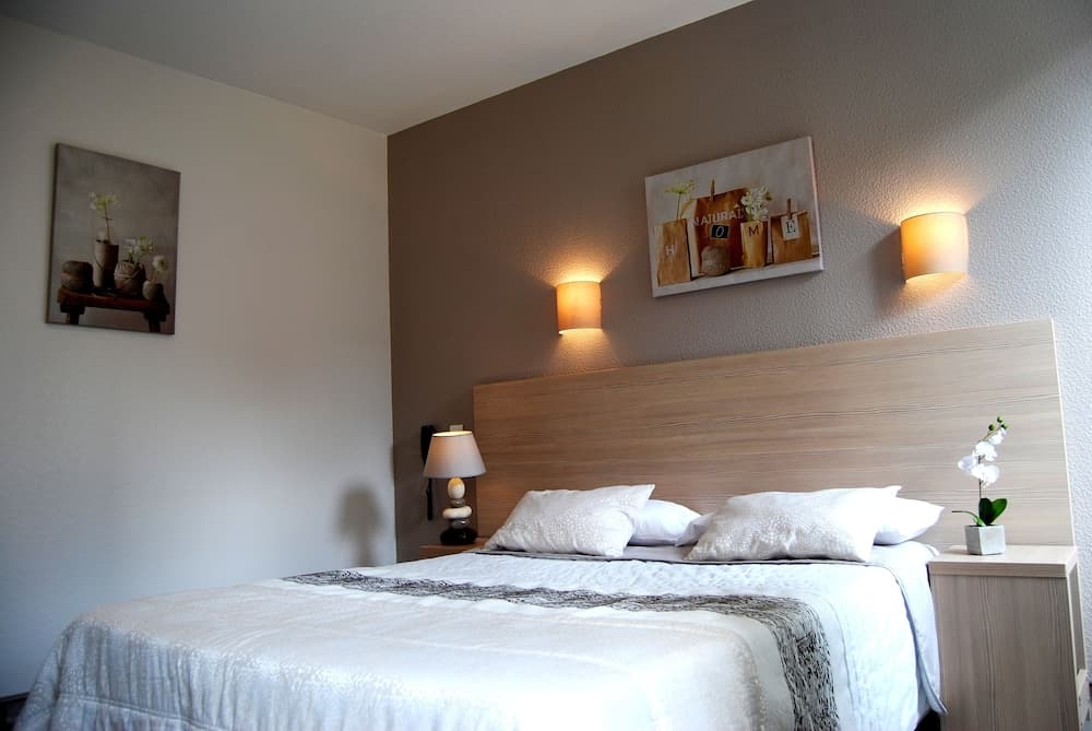 Logis Hôtel Restaurant du Midi