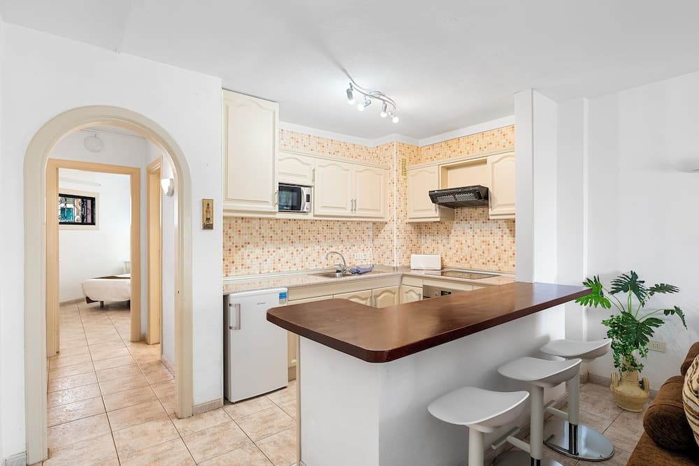 Paloma Beach Apartments