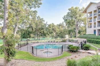Courtyard by Marriott New Braunfels River Village
