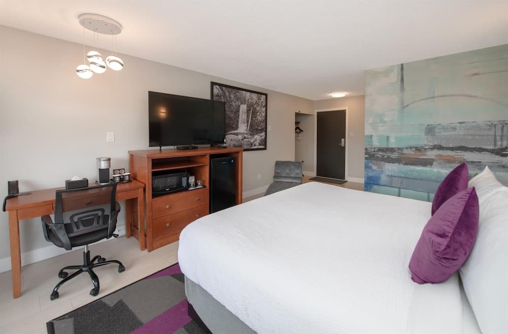 Coast Metro Vancouver Hotel