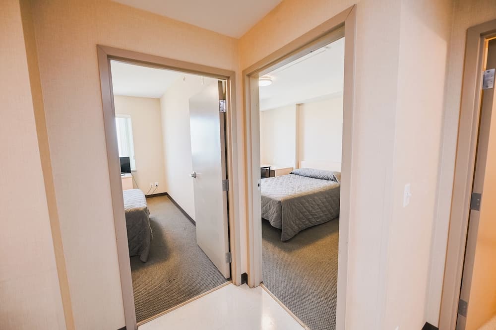 Residence & Conference Centre - Kamloops