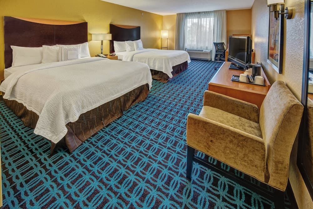 Fairfield Inn & Suites by Marriott Naples