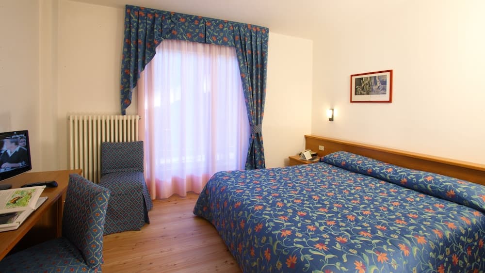 Hotel Garni Lago Nembia