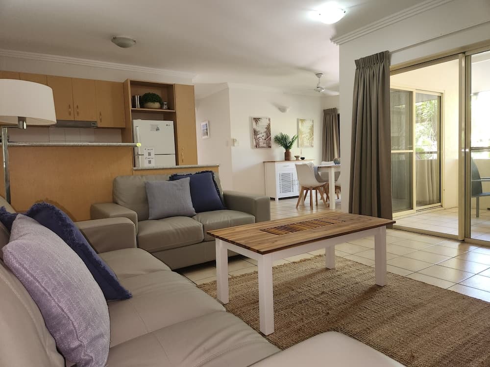Central Plaza Port Douglas Apartments