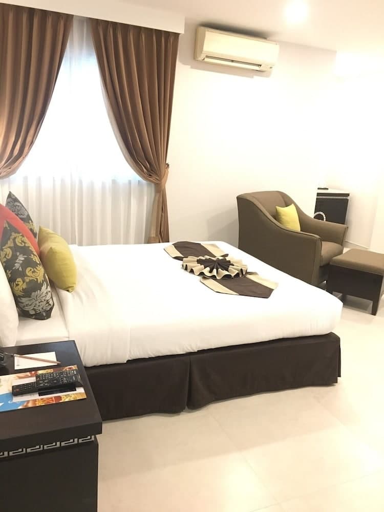 Club Mahindra Mac Boutique Hotel