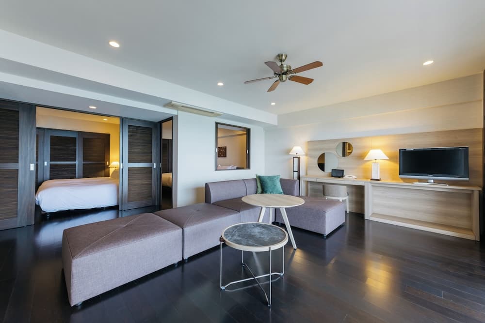 Kafuu Resort Fuchaku Condo Hotel