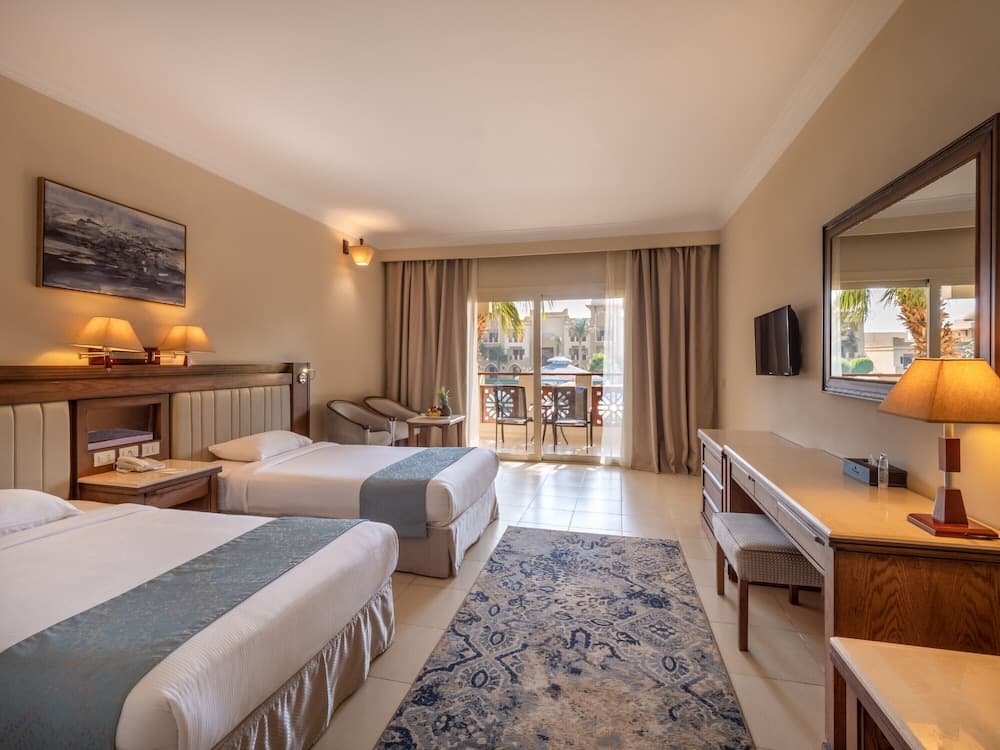 Serenity Alpha Beach