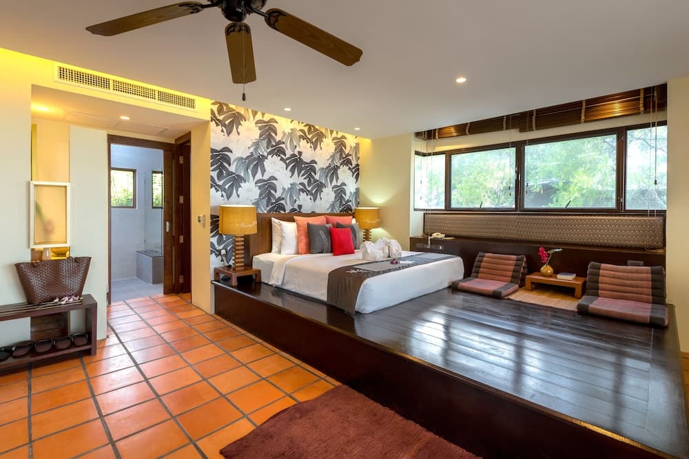 Khaolak Wanaburee Resort