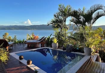 Naveria Heights Lodge