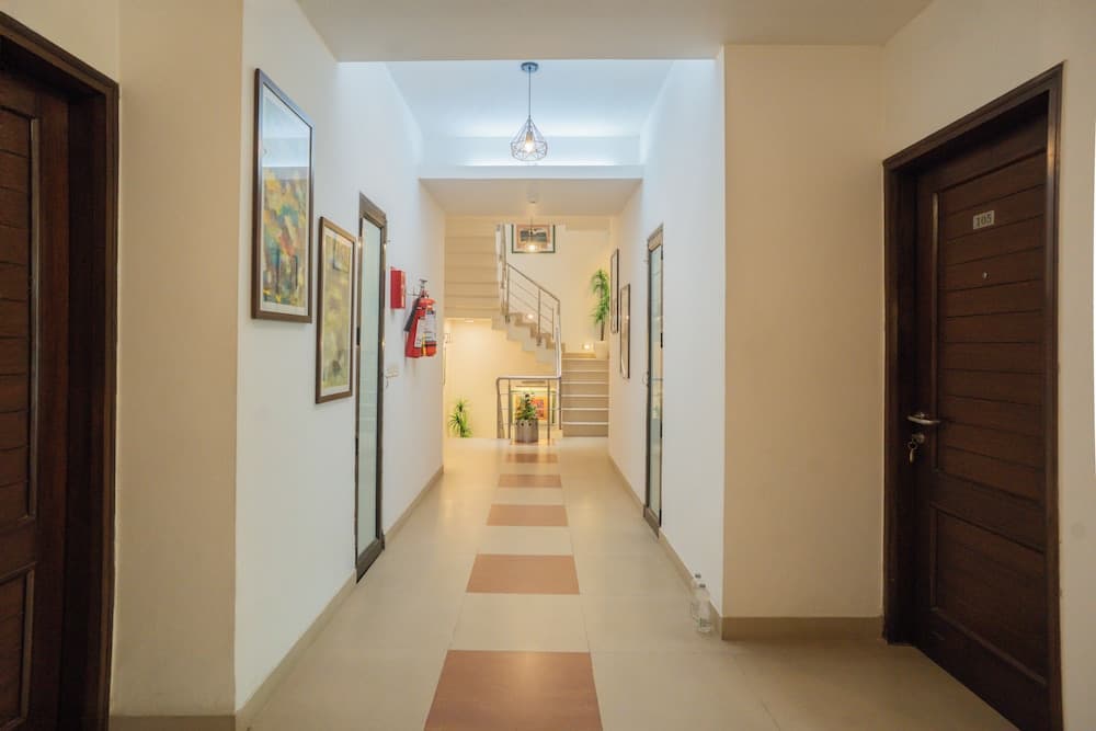 Ahuja Residency Parklane