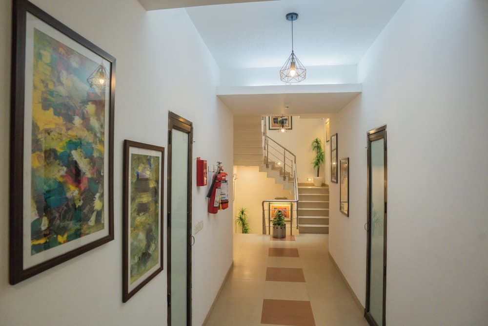 Ahuja Residency Parklane