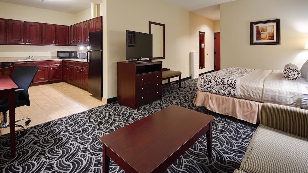 Best Western Plus Katy Inn & Suites