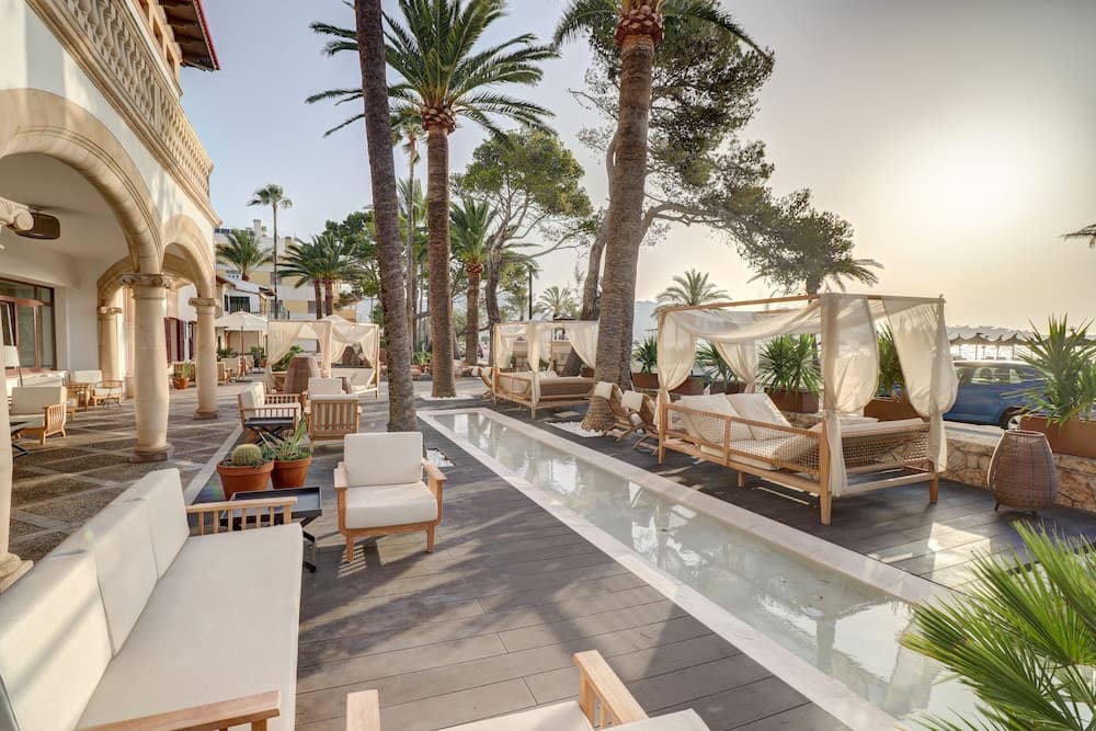 hotel image