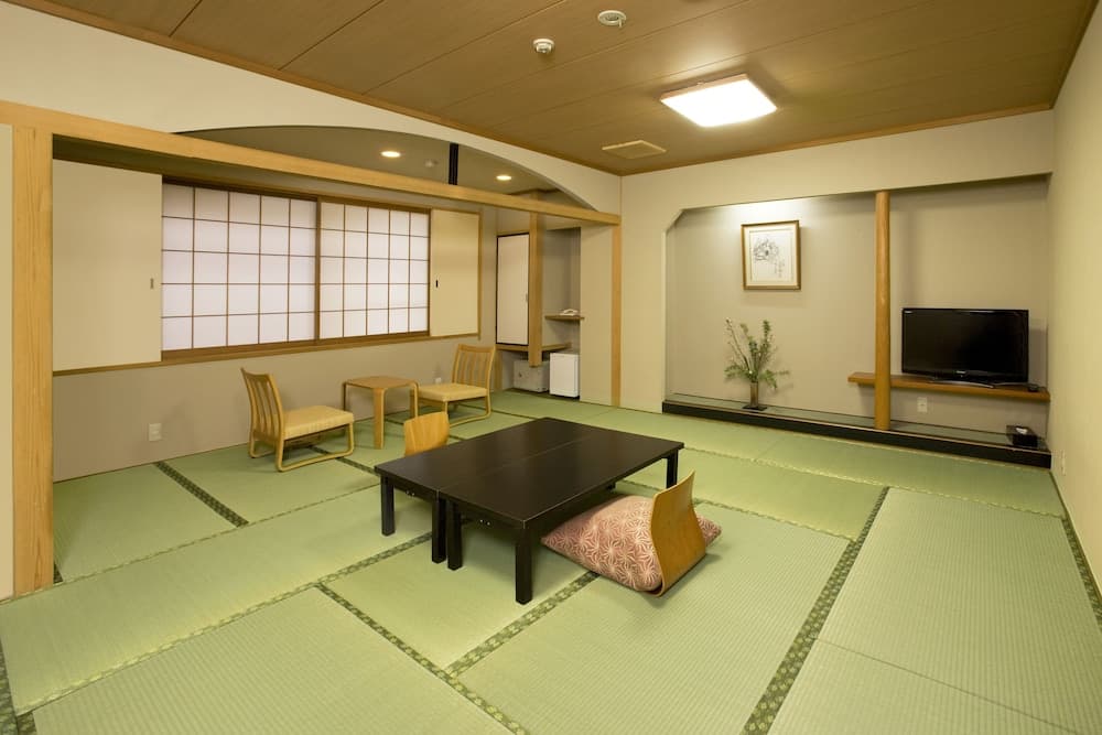 Ryokan Hirashin