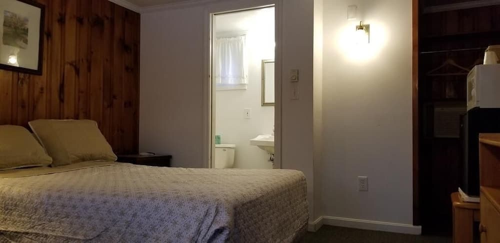 Tallwood Motel Wells