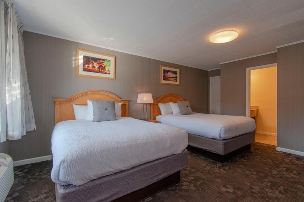 Marine Village Resort