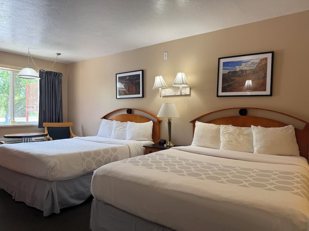 Cathedral Valley Inn